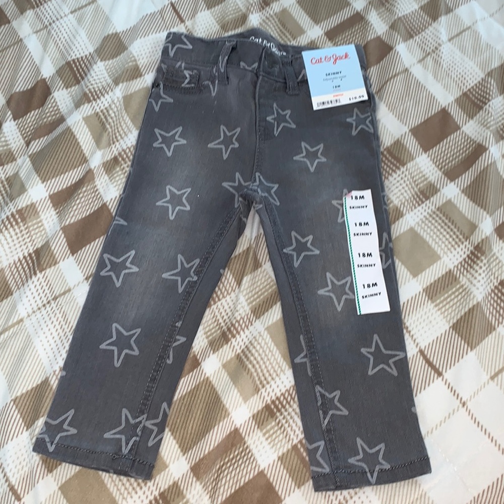 NWT- Cat & Jack Gray star stretchy skinny pants.